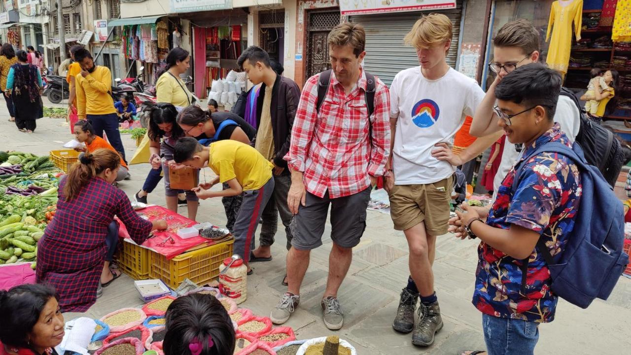 Хостел Nextdoor Patan Экстерьер фото